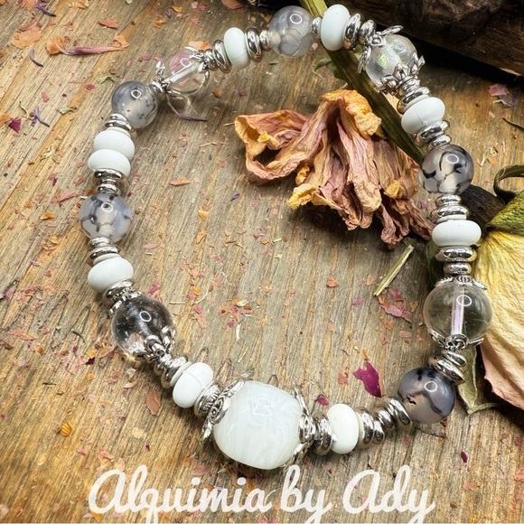 Rutile/white rutilated quartz chunky white jade beaded handmade bracelet - Picture 1 of 3